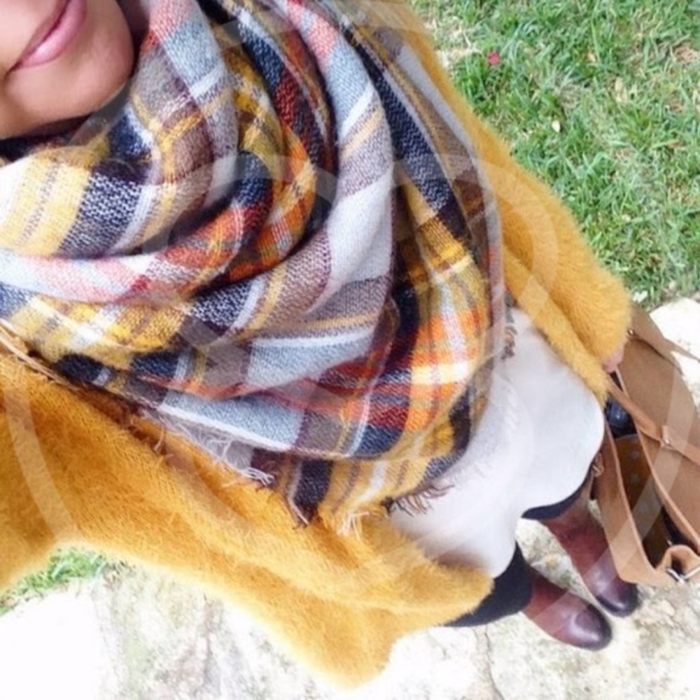 CELINE plaid hello fall scarf - MUSTARD - Picture 2 of 8